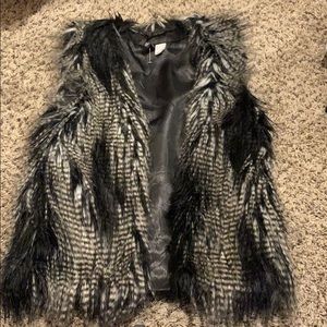 Fur vest